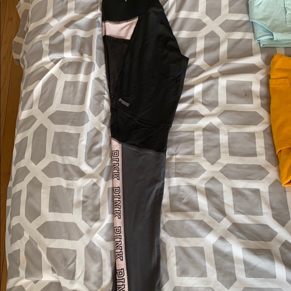 PINK ultimate leggings